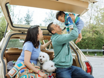 5 vật dụng cần thiết mà bố mẹ phải mang theo khi đi du lịch cùng trẻ nhỏ, vừa an toàn lại còn hiệu quả