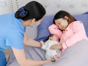 Bà bầu - Giúp việc để lại 500 triệu đồng sau khi nghỉ chăm cữ, lý do khiến nhiều người xúc động