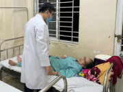 Sức khỏe - 70 người nghi bị ngộ độc sau khi ăn bánh mì