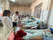 Sức khỏe - Số người nghi ngộ độc sau ăn bánh mì ở Đồng Nai lên 469