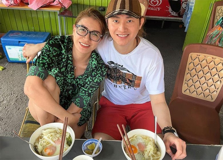 Sao Việt 24h: MC Thanh Bạch đeo hàng ký vàng trên người, amp;#34;cưa sừngamp;#34; lộ diện sau phẫu thuật thẩm mỹ - 14