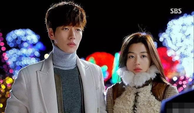 Park Hae Jin và Jun Ji Hyun trong Vì sao đưa anh tới.