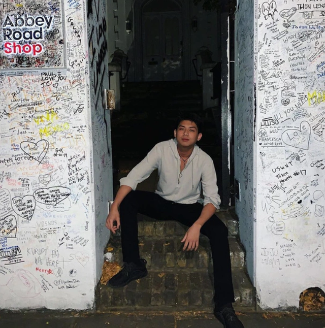 Hiện tại Hiếu Nguyễn giữ vị trí Phó Tổng giám đốc trong tập đoàn của gia đình.