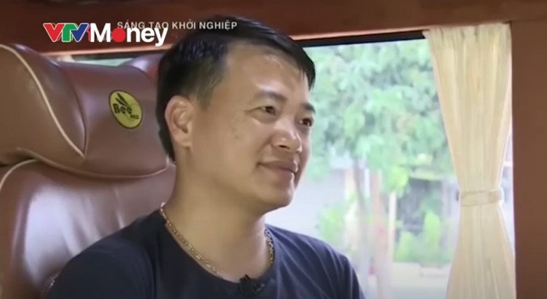 Bố mẹ ruột Shark Bình: Người bán 2 mảnh đất mua máy tính cho con, người tức giận rút ổ điện giữa đêm  - 1