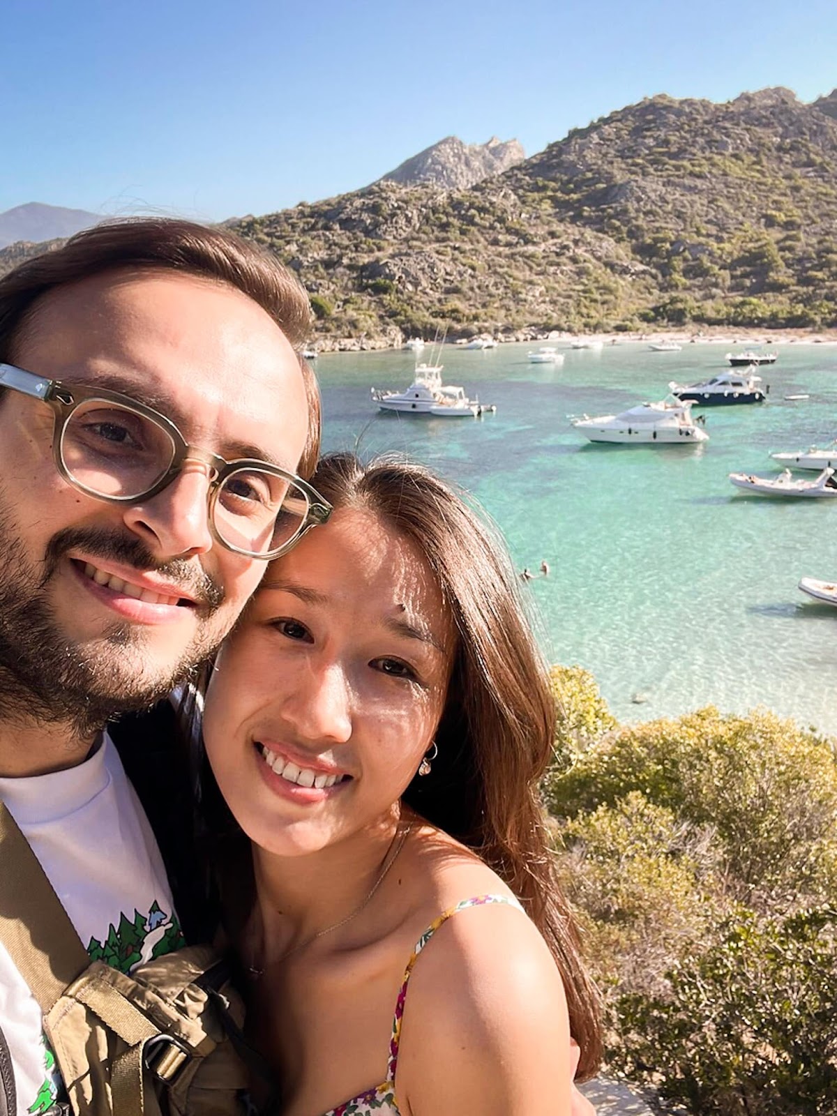 img srchttps://cdn.eva.vn/upload/2-2024/images/2024-05-06/picture-6-1714977622-222-width1600height1099.jpg width1600 /br /
Kim và Quentin đăng ký kết hôn thành công ở Pháp.