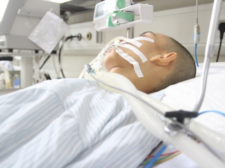 Hè đến trẻ dễ mắc căn bệnh để lại nhiều di chứng nặng nề, cách phòng bệnh cực đơn giản tiếc là nhiều mẹ hay quên