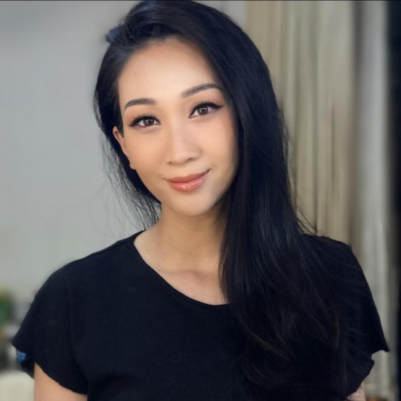 Cô đang bị mất giọng, không được cố gắng nói bằng hơi.