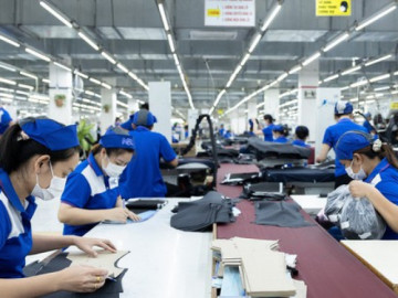 6 quyền lợi người lao động được hưởng khi tăng lương tối thiểu vùng từ 1-7