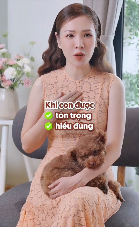 Con hỏi amp;#34;Nhà mình giàu phải không mẹ?amp;#34;, MC Đan Lê trả lời quá thông minh ai cũng khen ngợi - 9