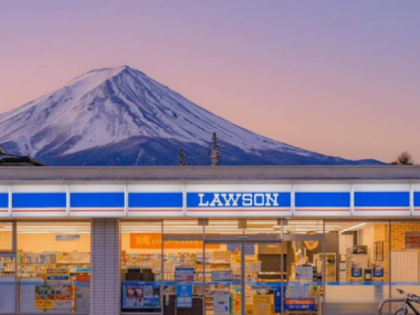 Tọa độ check-in chụp ảnh nổi tiếng ở Nhật dựng rào chắn tầm nhìn ra núi Phú Sĩ