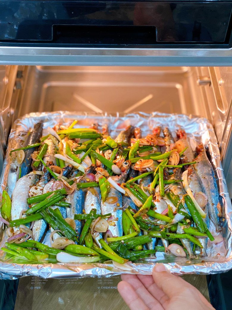 Cách làm cá nục hấp cuốn bánh tráng, rau muống Đà Nẵng vừa dễ thực hiện lại cực ngon mát, dễ ăn cho mùa hè - 3