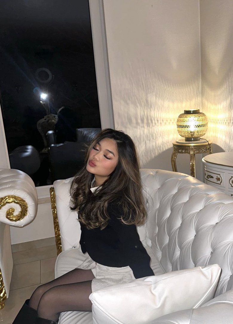 Sao Việt 24h: Lộ cảnh Thương Tín phải chống gậy và bước đi không vững ở quê làm dân tình xót xa - 14