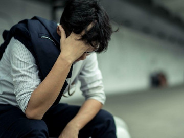 Từ vụ Tổng giám đốc giết vợ con rồi tự tử: Bi kịch của đàn ông trầm cảm cố giữ "mác" thành đạt, mạnh mẽ