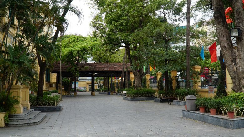 5 ngôi trường hơn 100 tuổi ở Hà Nội: Chất lượng giáo dục luôn dẫn đầu, có trường là amp;#34;cái nôiamp;#34; của nhiều Hoa hậu - 16