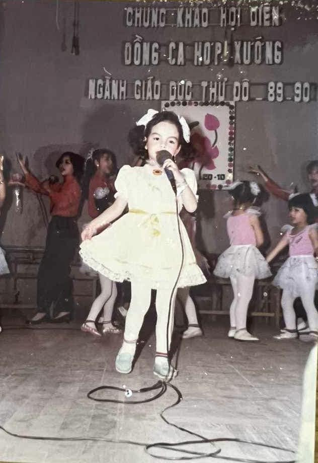Sao Việt 24h: Thủy Tiên đăng văn bản của Bộ Công an, thề thốt bị lấy hết gia sản nếu amp;#34;ănamp;#34; 1 đồng - 12