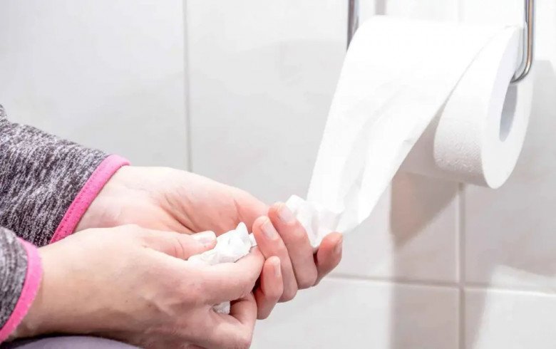 Bệnh nhân phát hiện bất thường vùng kín. (Ảnh minh họa).