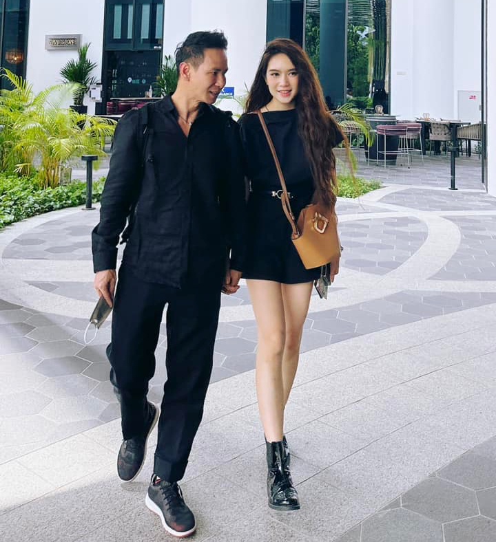 Lý Hải tự hào vì có người vợ giỏi giang, xinh đẹp.