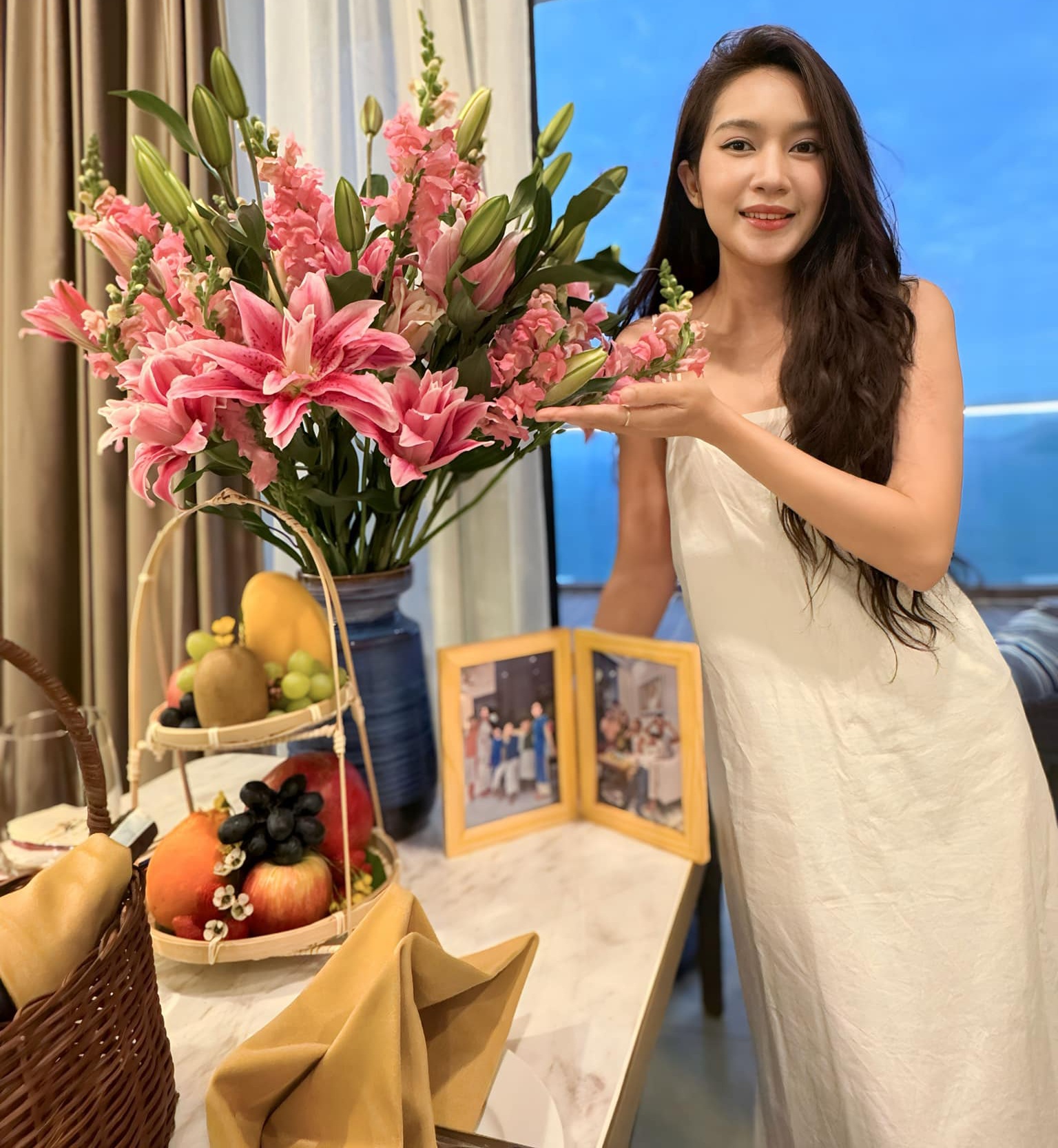 Nhan sắc Minh Hà ngày càng mặn mà hơn sau sinh 4 con.