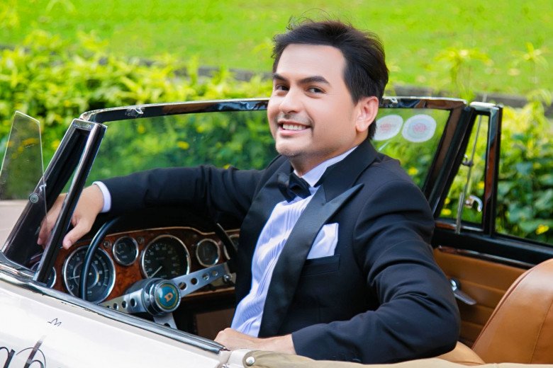 Đức Tiến là siêu mẫu nổi tiếng vào đầu những năm 2000.