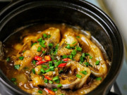 Bếp Eva - Cách làm cá hú kho trái bần kiểu miền Tây đậm đà, trôi cơm của trai đảm Sài Gòn