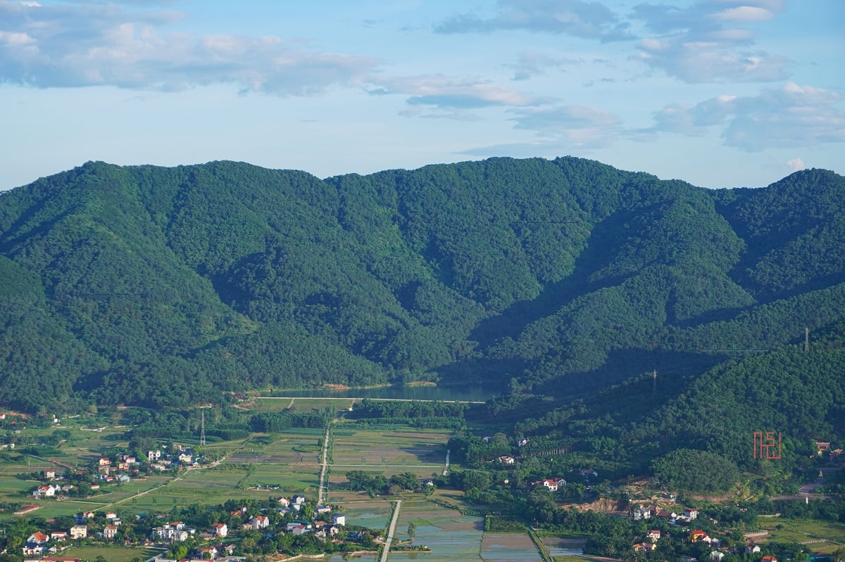 Hàm Lợn Mountain