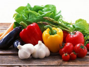 Sức khỏe - Rửa rau củ thế nào giúp loại hết hóa chất? Nhiều người làm cách này khiến rau càng "ngấm ngược" chất độc hại