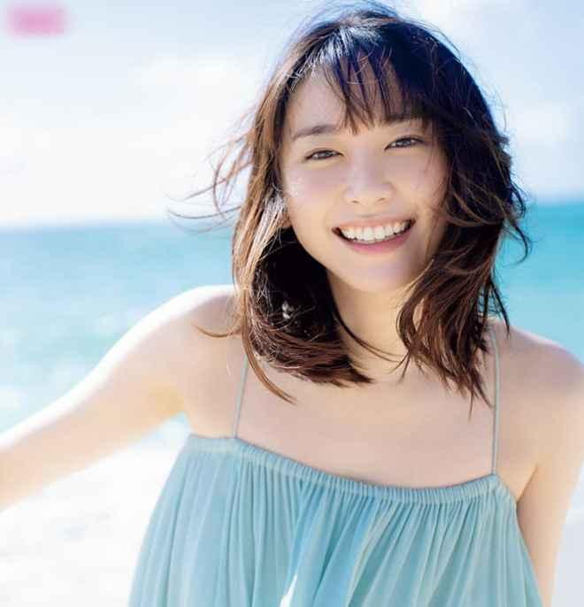 Vẻ đẹp của Aragaki Yui được khán giả xứ sở hoa anh đào hết sức yêu thích.