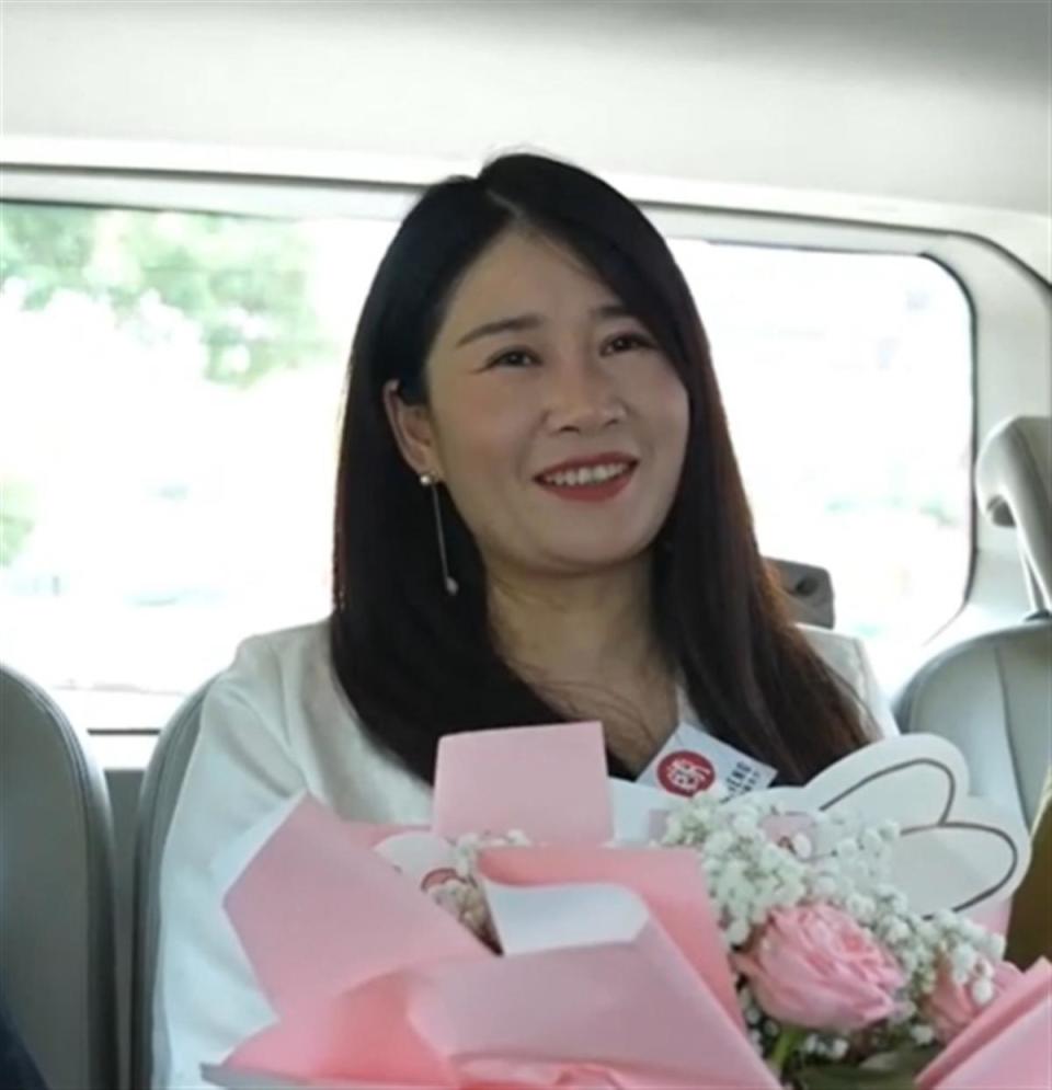 Li Haiyan không ngờ có thể tình cờ tìm thấy cha mẹ ruột như vậy. 