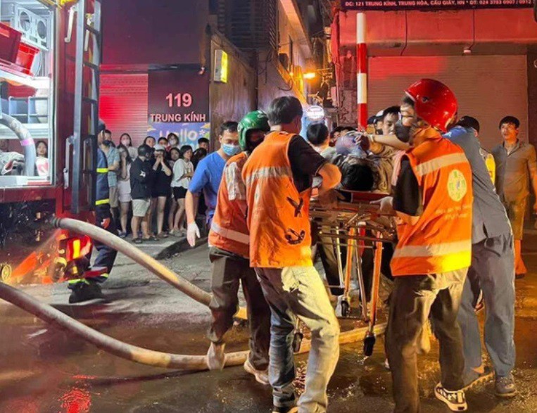 Vụ cháy nhà trọ khiến nhiều người thương vong. Ảnh: Minh Thanh.
