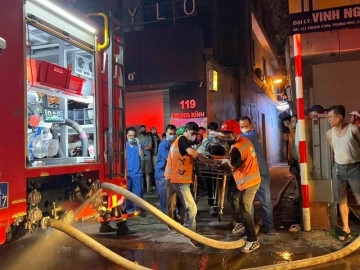 TANG THƯƠNG: Cháy nhà trọ ở Hà Nội, 14 người tử vong