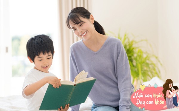 Đứa trẻ thích đọc sách sẽ làm giàu kho tàng kiến thức cho bản thân.