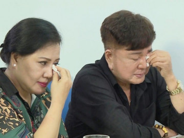 Ông vua hơi dài của Việt Nam cua lại vợ đầu sau khi ly hôn vợ 2, nay hạnh phúc bên 4 con