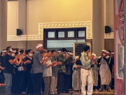 Tin tức - Tang thương bao trùm lễ tang của hai mẹ con chủ căn nhà trọ xảy ra vụ cháy khiến 14 người thiệt mạng