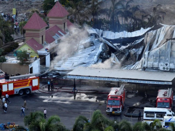 VIDEO: Cháy lớn tại khu giải trí, 24 người chết