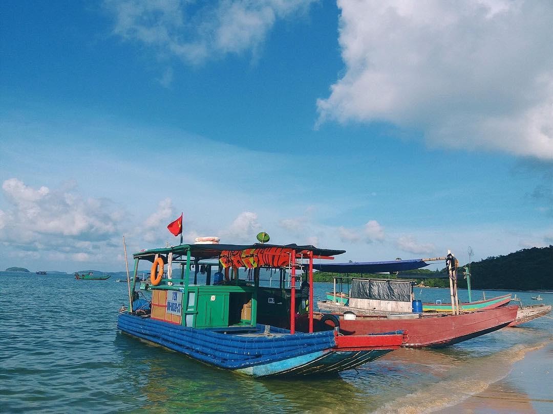 Cách Hà Nội không xa, có một điểm du lịch hè lý tưởng, nằm ngay ở amp;#34;thiên đường biển đảo miền Bắcamp;#34; - 4