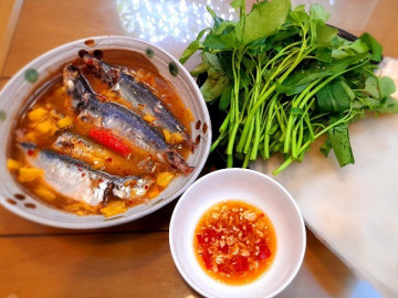 Thói quen ăn cá kết hợp với rau muống khiến lá gan người đàn ông bị tổn thương