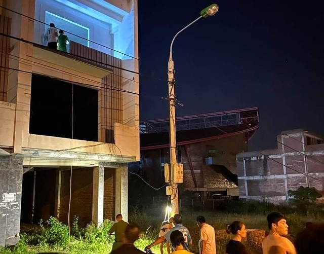 Khu vực nhà liền kề nơi phát hiện thi thể nạn nhân. Ảnh: Facebook