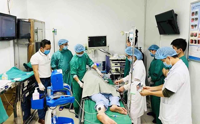 Theo bác sĩ Cảnh, nội soi là phương pháp có thể phát hiện ung thư đường tiêu hóa giai đoạn sớm nhưng cần làm kỹ mới cho kết quả đúng. Ảnh: BSCC.