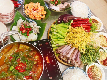 Cách nấu lẩu mắm miền Tây ngon ngất ngây, nhìn mà thèm của gái đảm Sài Gòn