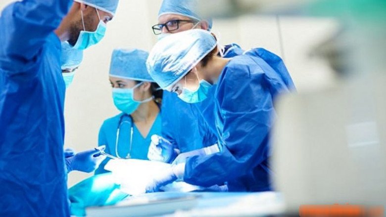 5 ngành nghề có thể thu nhập hơn 100 triệu đồng/tháng, chế độ đãi ngộ hấp dẫn, Việt Nam đang thiếu nhân lực - 1