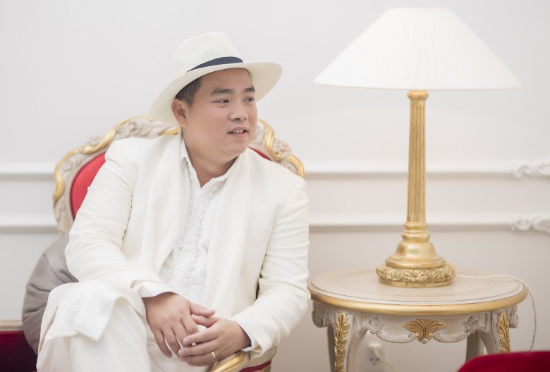 Minh Khang từng phải vay bạn bè tiền để tổ chức hôn lễ với Thúy Hạnh.