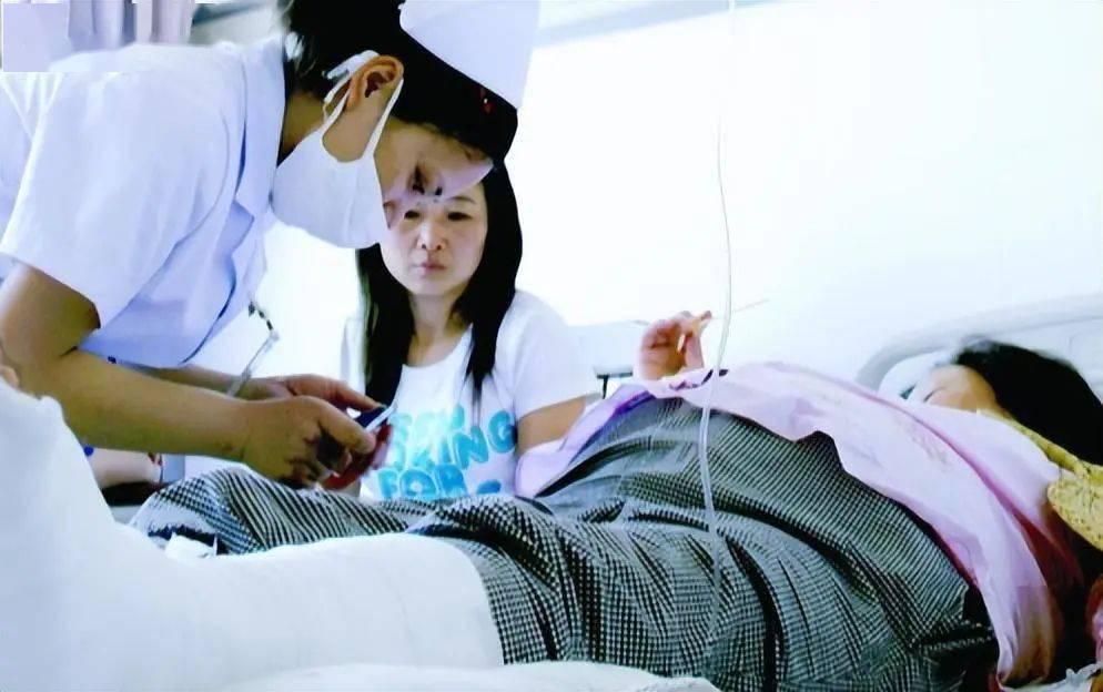 Bà bầu Dịch Trọng Giang phải đối mặt với nhiều khó khăn khi mang thai 4.