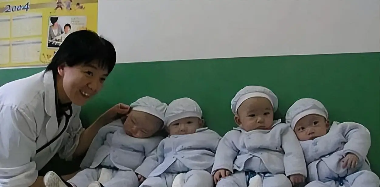 Sức khoẻ của 4 đứa trẻ dần ổn định hơn sau vài tháng điều trị.