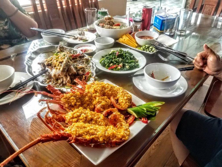 6 quán hải sản tươi ngon nhất Quảng Ninh, chất lượng amp;#34;xịn xòamp;#34; mà không lo amp;#34;chặt chémamp;#34; - 4