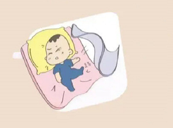Tư thế ngủ của trẻ sơ sinh tiết lộ những bí mật bố mẹ nhất định phải biết - 8