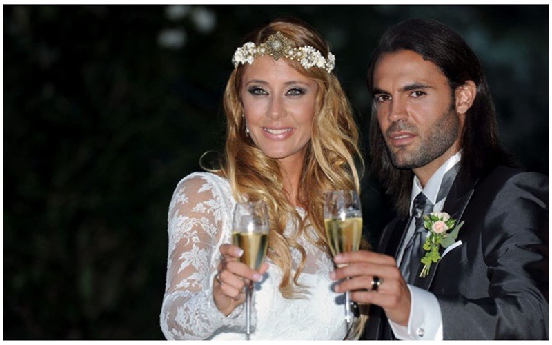 Elisabeth Reyes, là Hoa hậu Tây Ban Nha 2006, đang có cuộc hôn nhân hạnh phúc với hậu vệ Sergio Sanchez.
