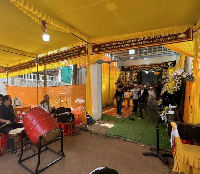 Nỗi đau bao trùm căn nhà của gia đình cô giáo T.