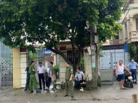 Nóng: Án mạng tại Hưng Yên, con trai sát hại bố mẹ đẻ