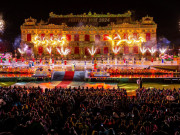 Lifestyle - Điện Kiến Trung lung linh trong đêm khai mạc Festival Huế