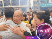 Tin tức - Con trai đã "chết" bỗng "sống lại" sau 33 năm, cha mẹ bàng hoàng trước sự thật